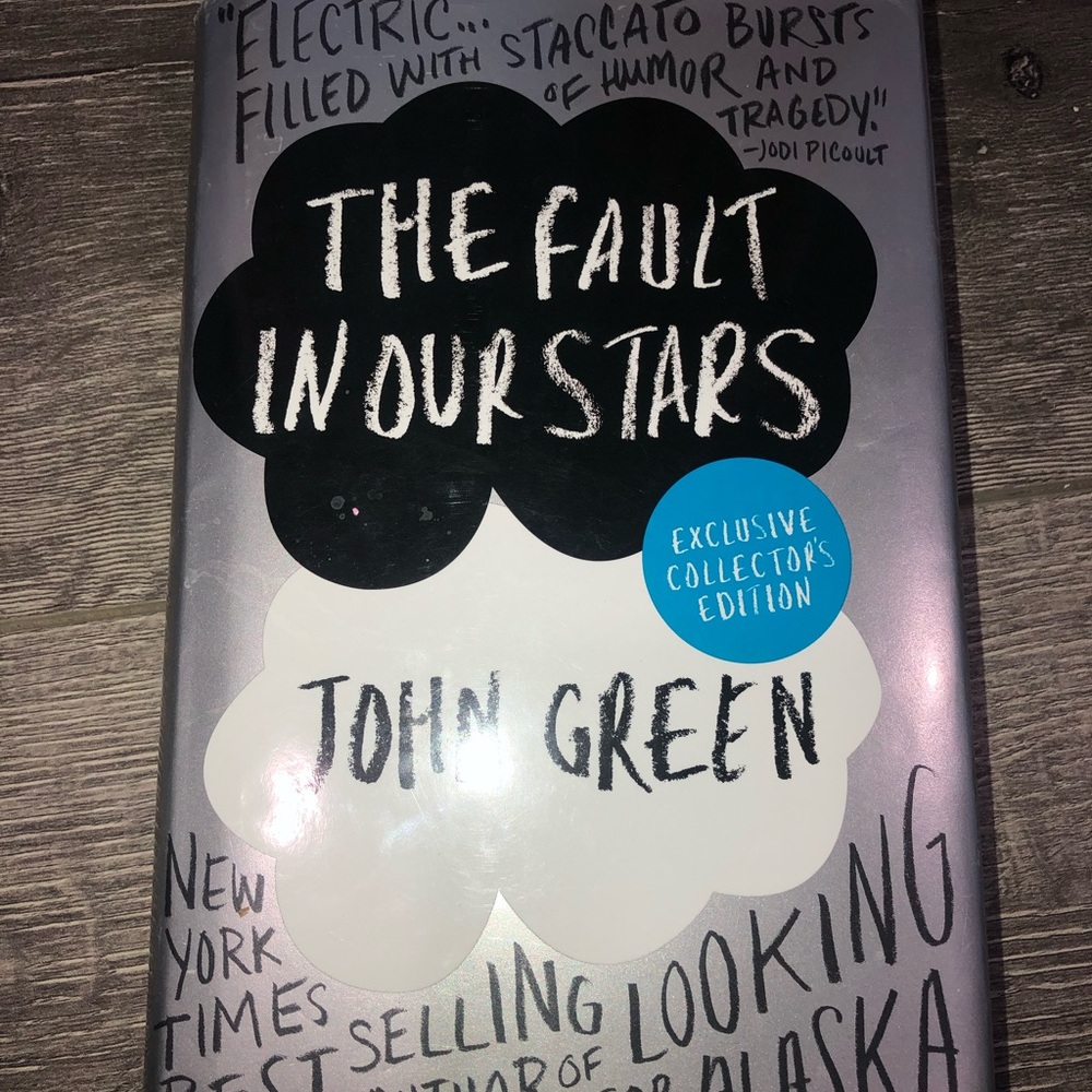 JOHN GREEN The Fault in Our Stars
